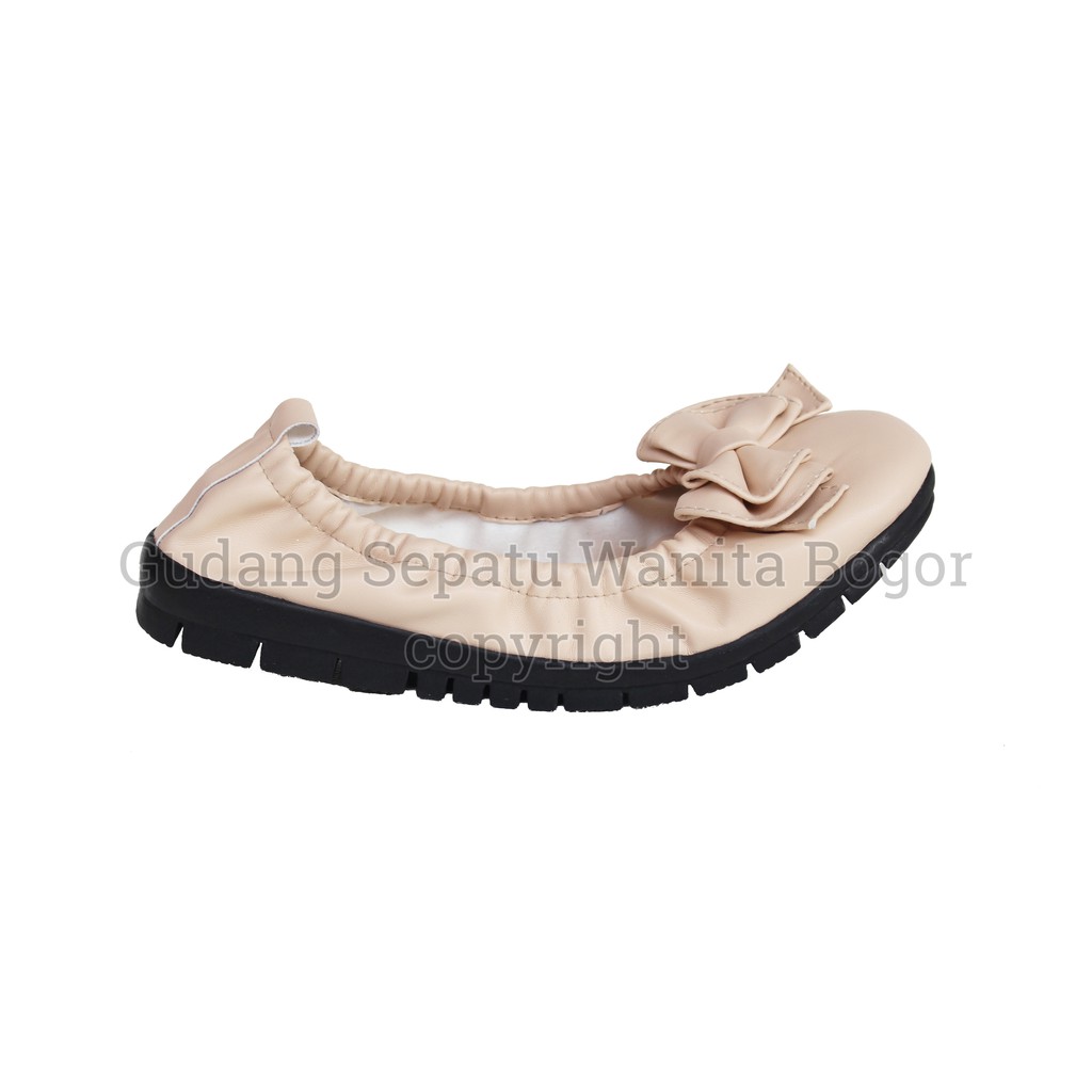 Gratica Sepatu Wanita Flat Shoes Pita Balet AS 31