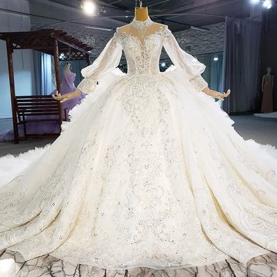 High-end mewah gaun pengantin kustom 2022 baru berbentuk hati kerah tulle lengan panjang rok tutu halter ekor gaun pengantin