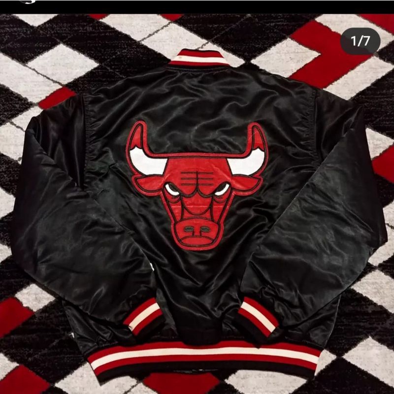 varsity CHICAGO BULLS VINTAGE BY STARTER