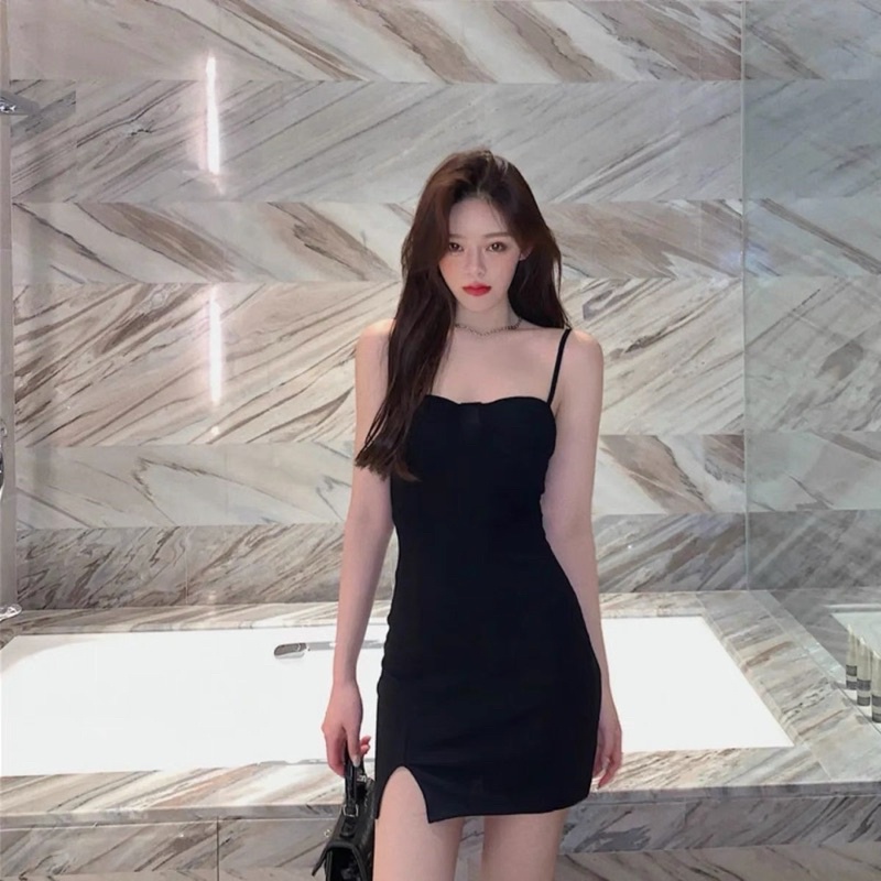 LMB KOREAN SIMPLY SLIT DRESS IN BLACK