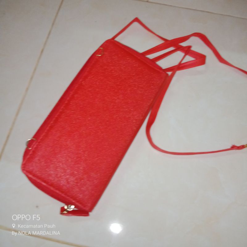 DOMPET TALI PANJANG WANITA