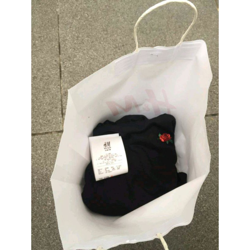 

Gucci Original + Paper bag