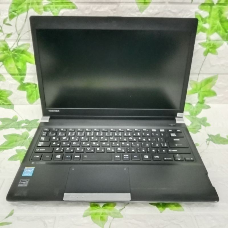 Toshiba R30-A Core i5 Gen 4