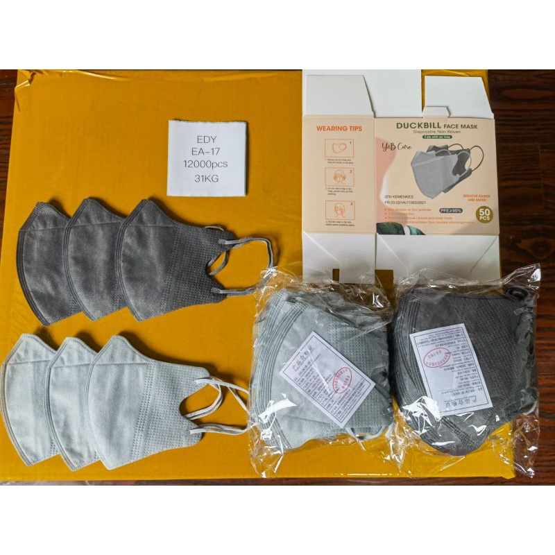 READY MASKER DUCKBILL YNB Y&amp;B DEWASA BENTUK SEPERTI DUCKBILL UTAMA ADA EMBOS THUMB DI MASKERNYA DUCKBILL HITAM PUTIH DUCKBILL YNB ABU GREY SILVER BLACK WHITE GARIS