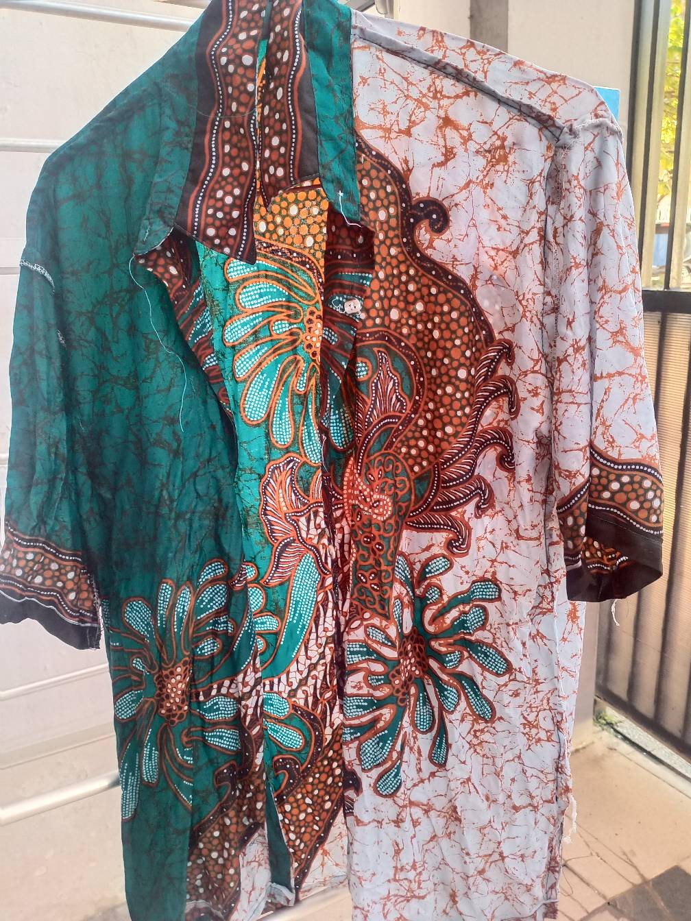 Batik Pria Lengan Pendek Motif Biru Hijau Tosca Batik Pekalongan Jawa Pria Murah Laris