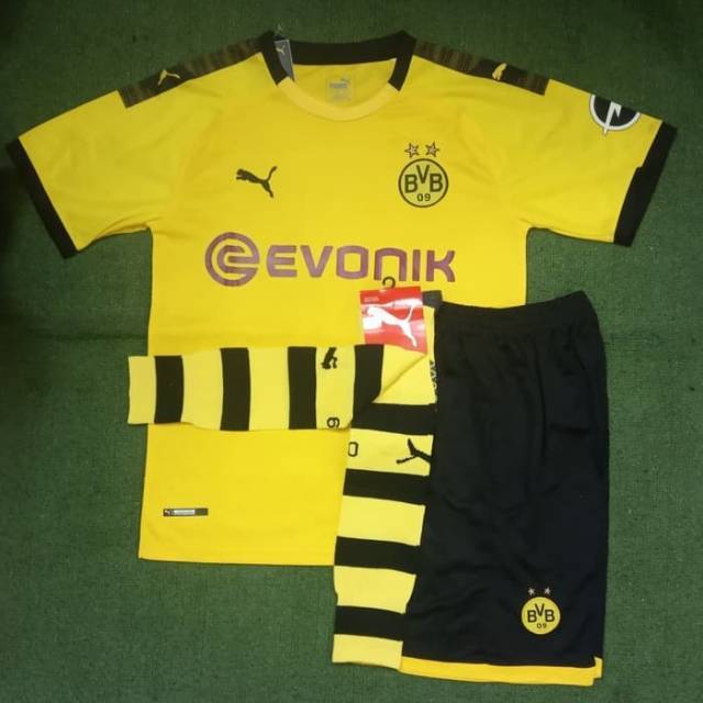Terbaru Laris SETELAN LENGKAP JERSEY BOLA BORUSSIA DORTMUND HOME 2019-2020 GRADE ORI Murah