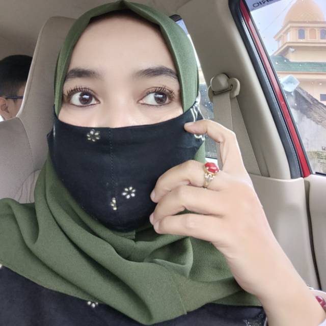 roseherlina2019