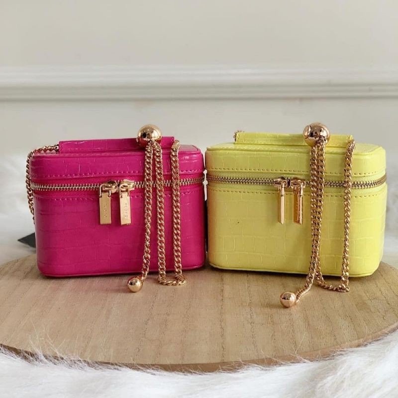 12.12 SALE | PDRO Textured Leather Vanity Case