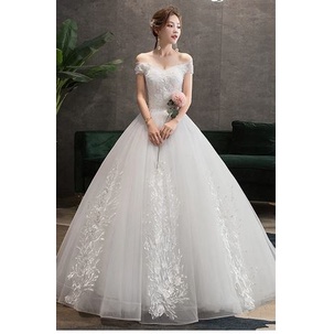 Gaun Pengantin Elegan Tiga Perempat Lengan Bola Gaun Putri Mewah Renda