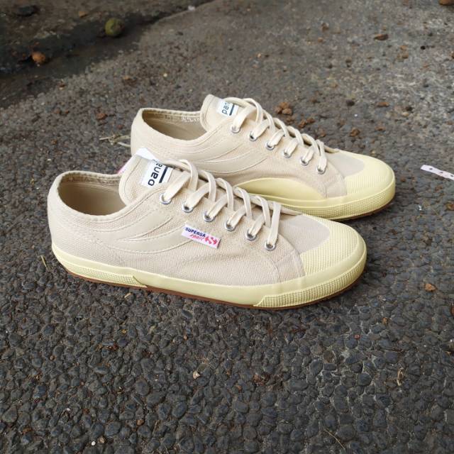 superga panatta ecru