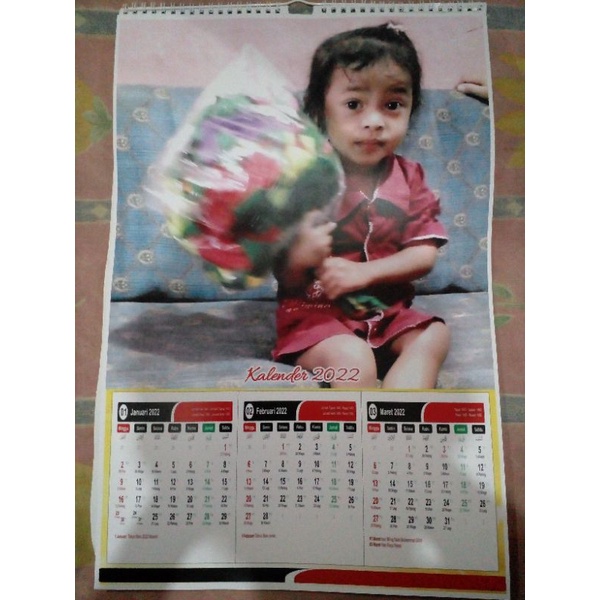 

Kalender foto 2022 isi 4 lembar