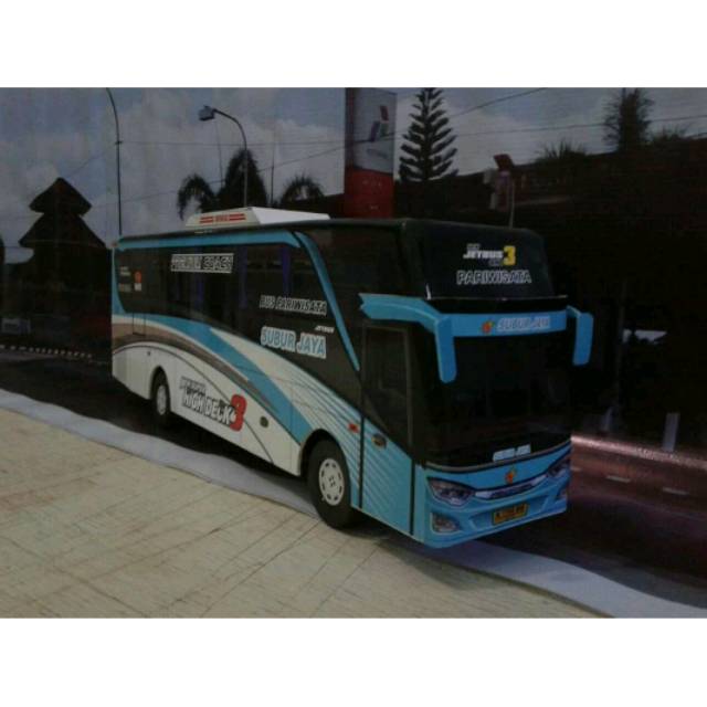 Miniatur bus kecil subur jaya