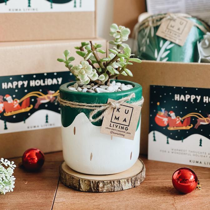 

KUMA Living Christmas Hampers Jingle Clara Dark Green