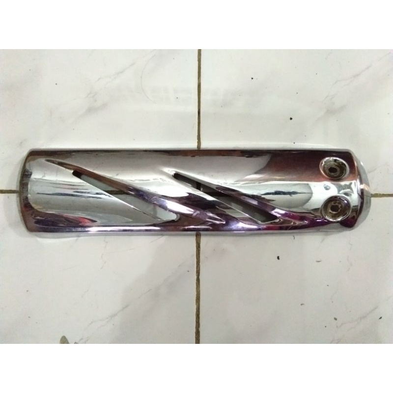 tutup cover tameng pelindung knalpot yamaha vixion old original