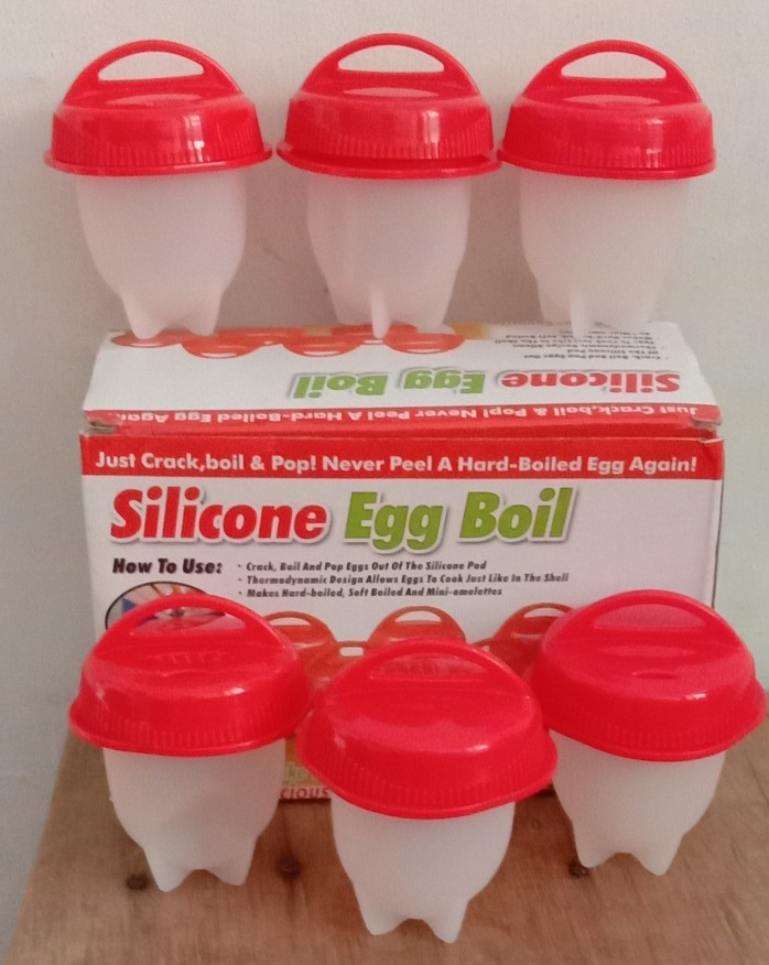 Cetakan Telur Rebus Silikon Isi 6 Pcs Silicone Egg Boil - Merah