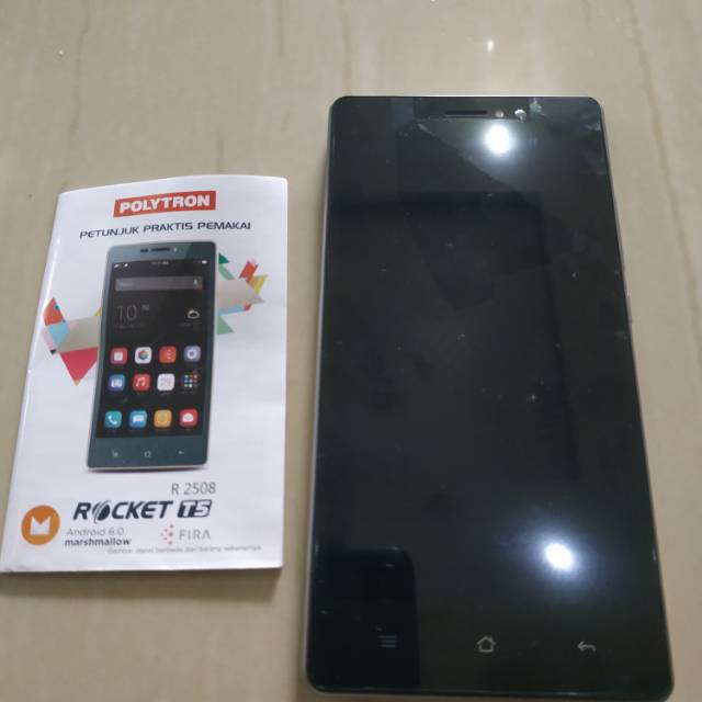 Android murah Polytron R2508 berminus