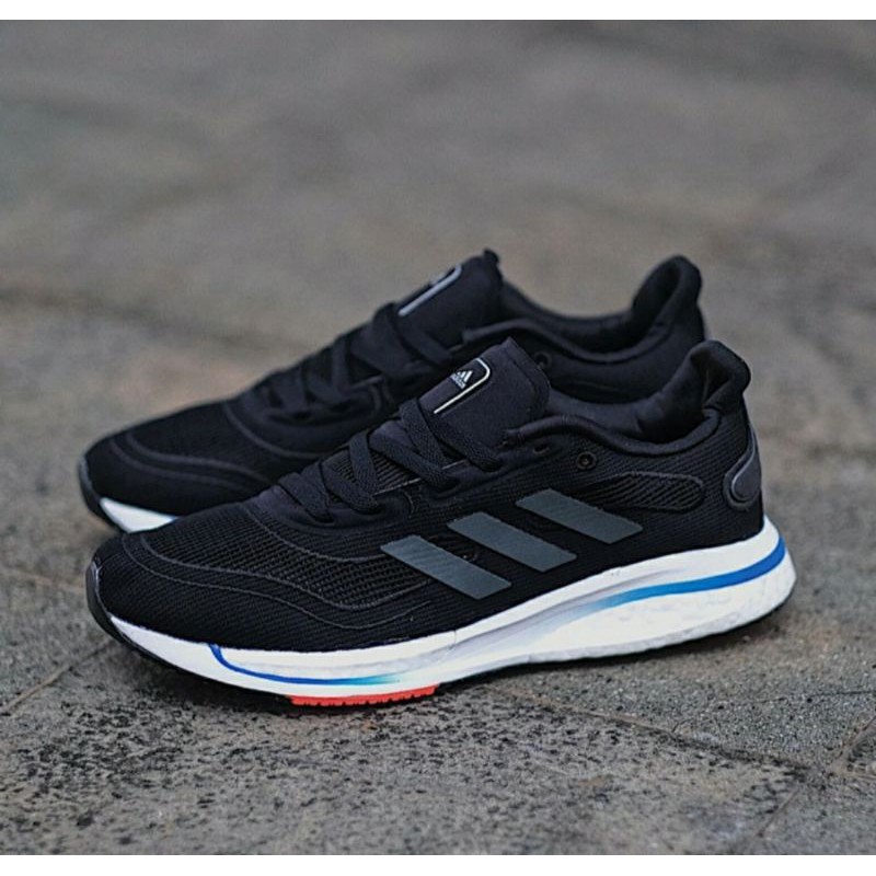 Adidas Supernova Original BNIB Size 44 Only Black Multicolor