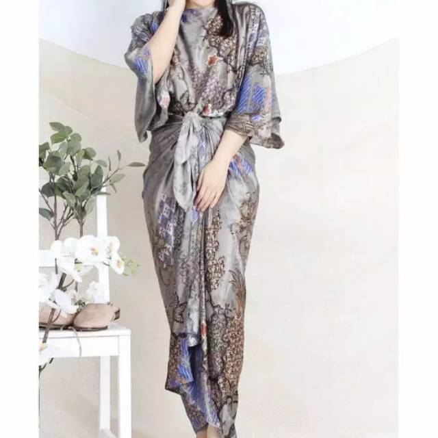 Kaftan batik terbaru, kaftan ikat wanita murah, kaftan elegan