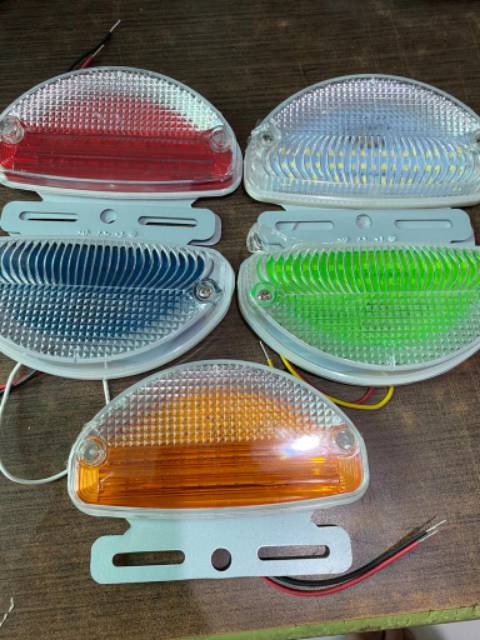 Lampu bak truk 24 volt model oval