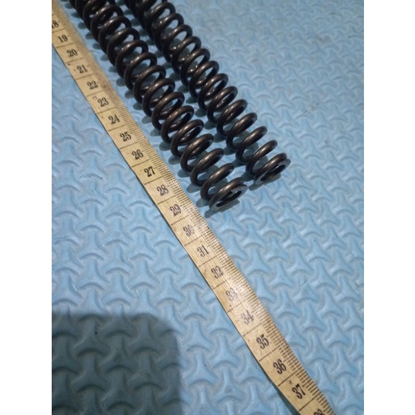 PER SHOCKBREAKER DEPAN REVO ABSOLUT REVO FIT SUPRA  X125 HELM IN X125 OLD 29,5CM