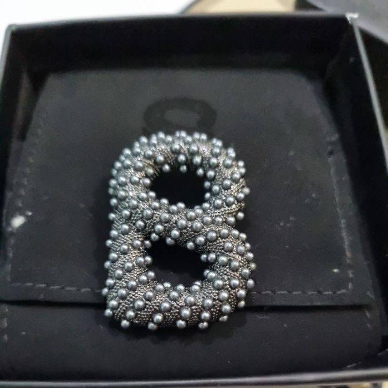 preloved bros buttonscarves