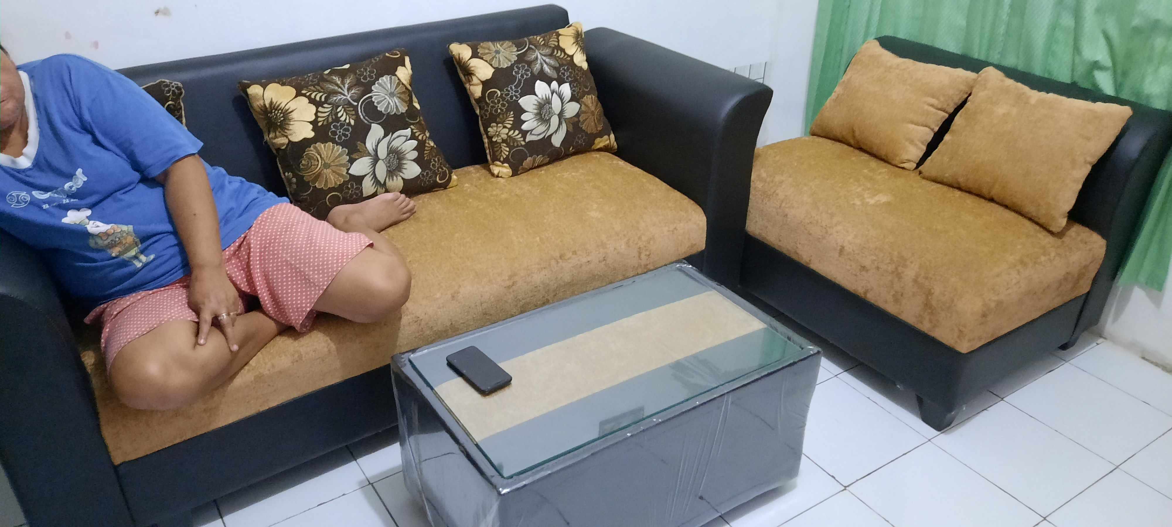 Sofa L Putus Minimalis + Meja (harga Obral)