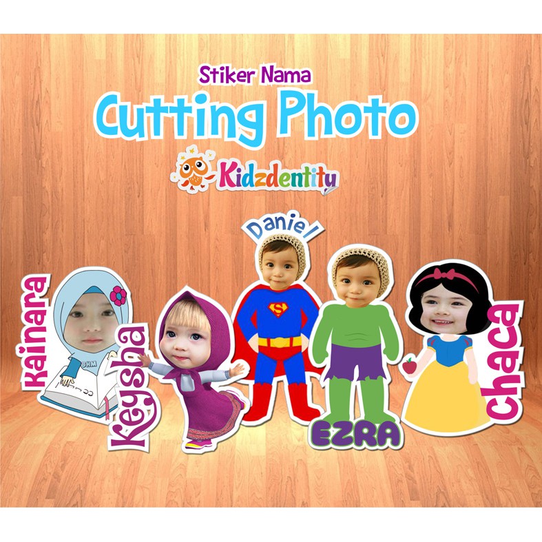 

Stiker Nama Cutting Photo