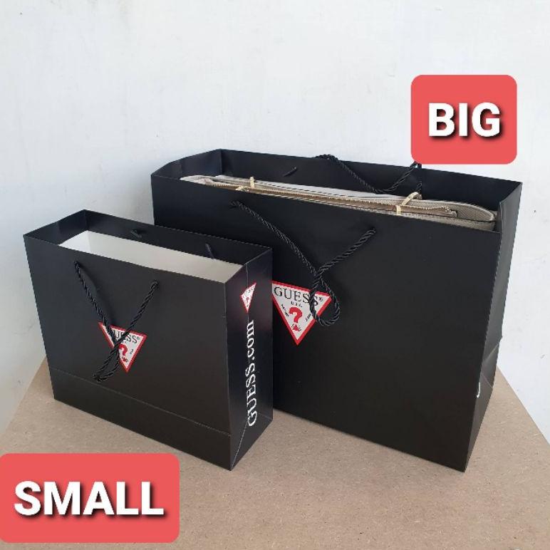 

[PRODUK DCYJU] READY STOCK Paper bag BISA BELI TANPA TAS guess kecil dan besar (pilih salah 1) edisi model JLO 0PI