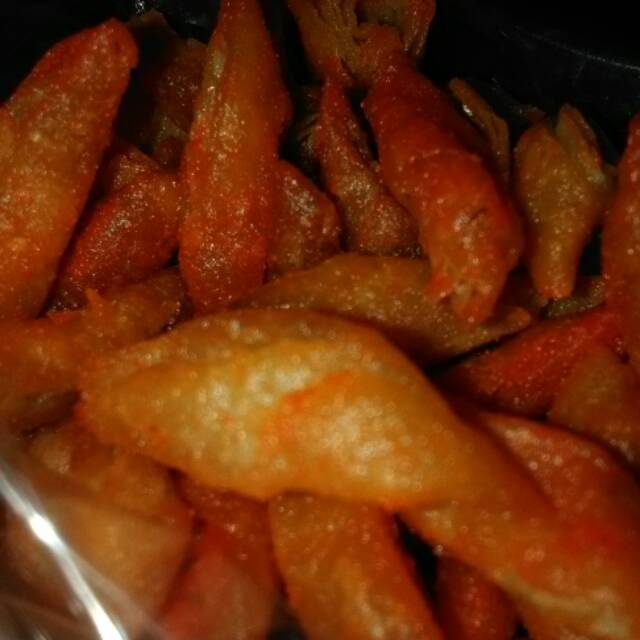 

Kemasan 1kg Cemilan Keripik Lumpia Renyah Enak Halal Higenis
