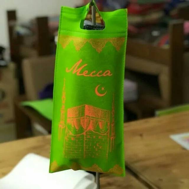 Tas Suvenir Oleh oleh Haji / Umroh