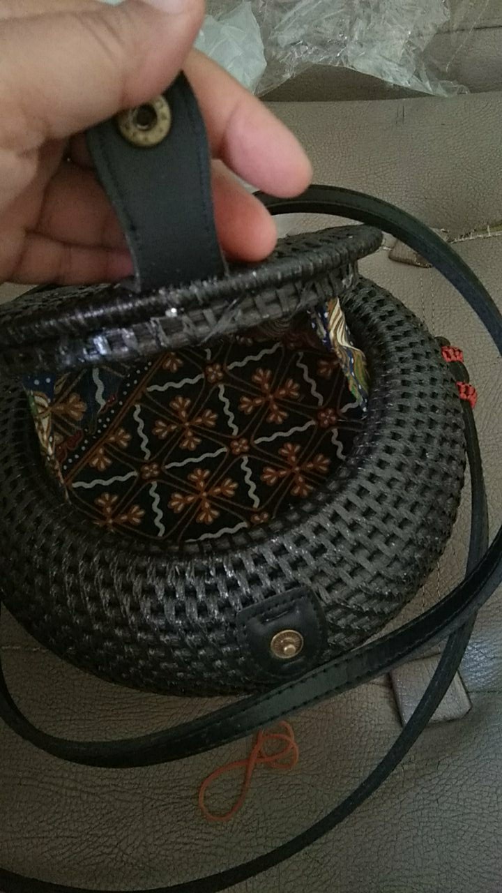 Tas Rotan Kendi / Bola Decoupage