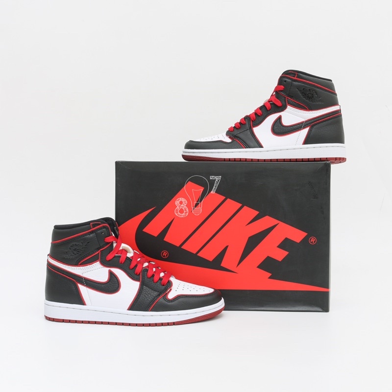 Air Jordan 1 High Bloodline