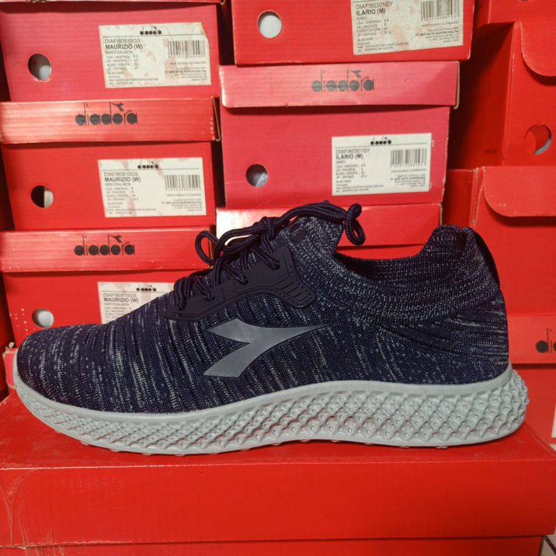 Sepatu Pria DIADORA ALONZO M Navy