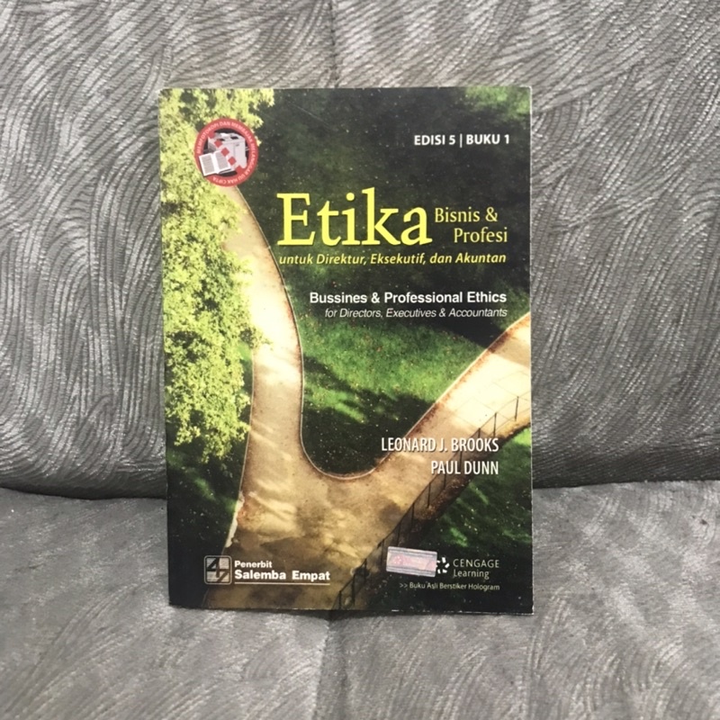 

ETIKA BISNIS DAN PROFESI EDISI 5 BUKU 1 LEONARD BROOKS [PRELOVED]