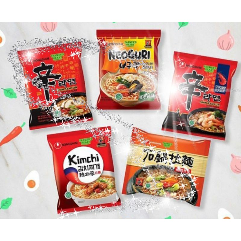 

nongshim / nong shim / mie shin ramyun / kimchi / neoguri udon / shrimp / claypot / jamur