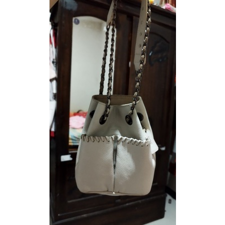 PRELOVED PEAU BAG IVORY