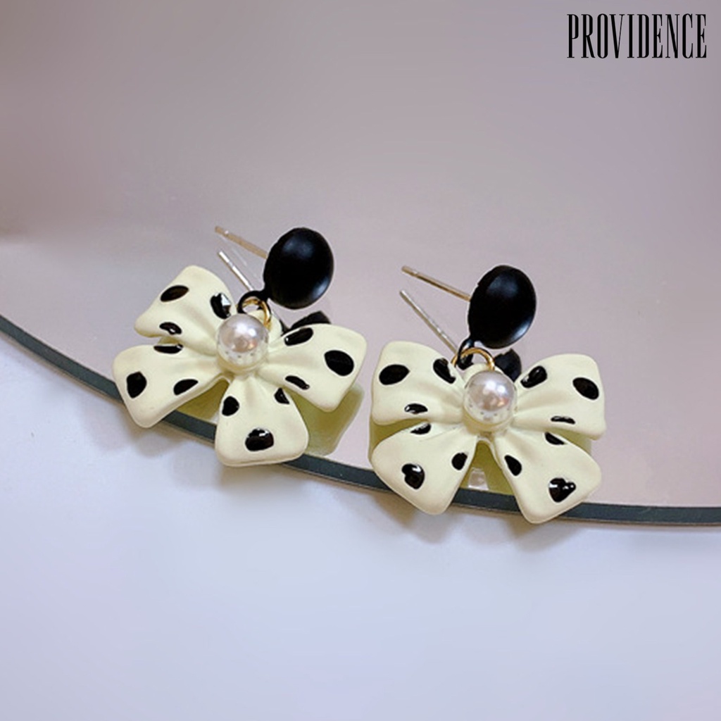 Providence 1 Pasang Anting Tusuk Gantung Bahan Alloy Desain Pita Hias Mutiara Imitasi Untuk Wanita