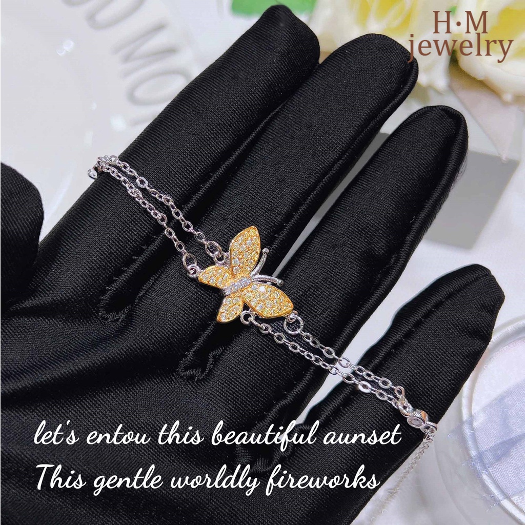 Set Kalung Gelang Anting Stud Desain Kupu-Kupu Aksen Berlian Warna Kuning