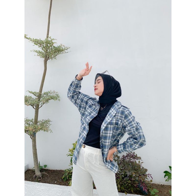 KEMEJA OVERSIZE/ KEMEJA KOTAK OVERSIZE / KEMEJA FIRLY SHIRT/ KEMEJA TARTAN OVERSIZE/ KEMEJA KOTAK OVERSIZE/ HADEED OVERSIZE/ KEMEJA OVERSIZE WANITA / OVERSIZE / KEMEJA FLANEL OVERSIZE JUMBO XXL WANITA/ KEMEJA FLANEL / KEMEJA OVERSIZE/  KEMEJA KOTAK JUMBO