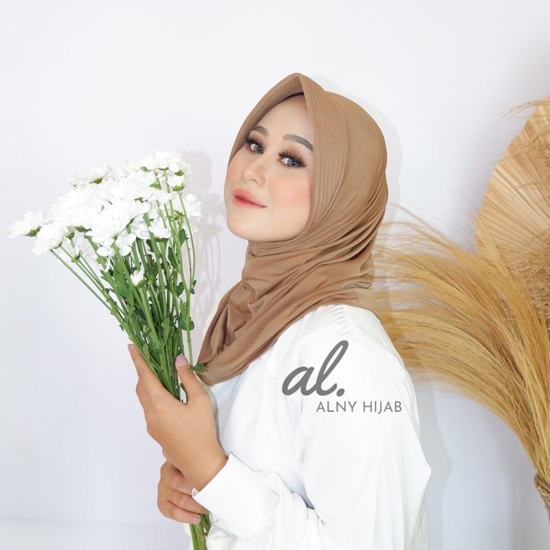 Alny Hijab - Jilbab Sport/Jilbab Lycra Instan Jokowi / Bergo Sport-Volly Mocca