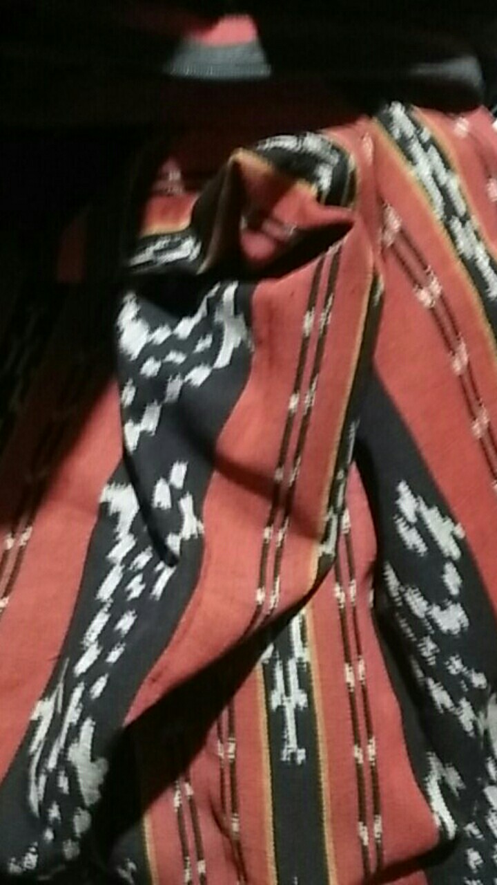 Dress Tenun Jepara Warna Merah