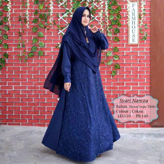 Gamis pesta syari