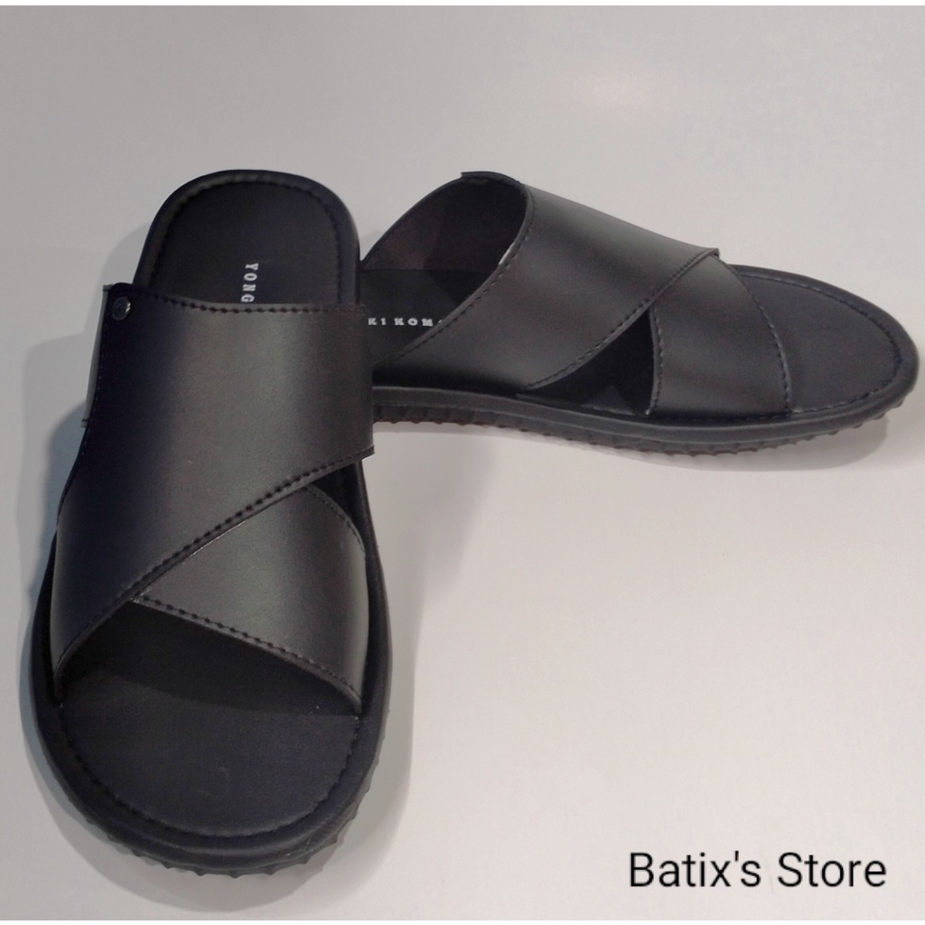 SANDAL PRIA YONGKI KOMALADI SLOP BLACK