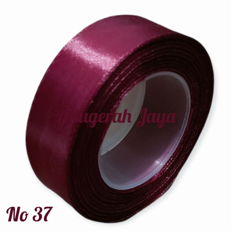 

Pita Kado No 37 (Maroon)