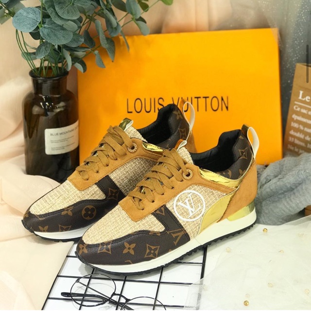 Sneakers wanita 619 import realpict
