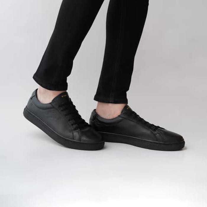 {men/girl] Fine Counsel Reverence Men - Supreme Black Fashion Pria / Sepatu Pria / Sneakers Pria