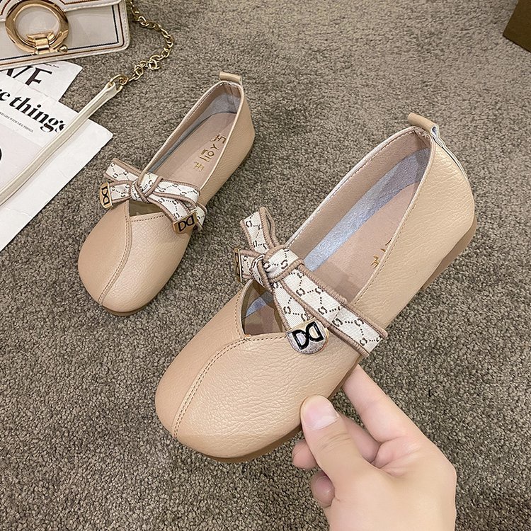 Sandal Sepatu Wanita Kekenian Model Korea Pita Tengah Size 35-40  100% Import