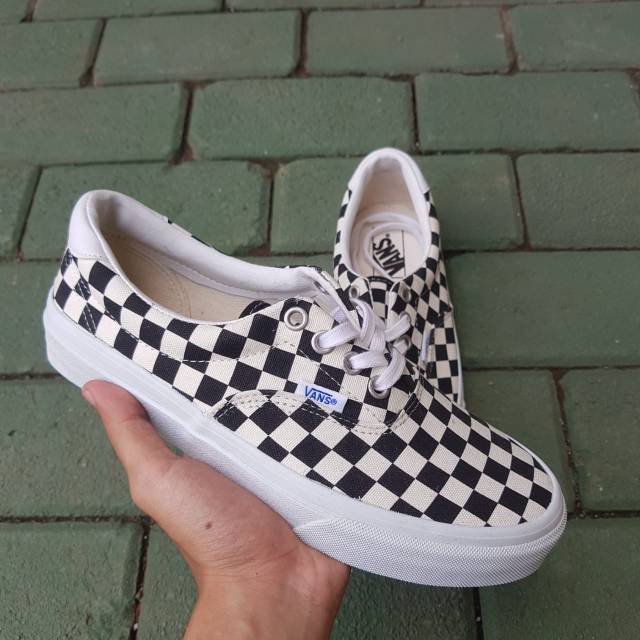 vans era x ron herman