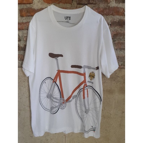 Kaos T Shirt Uniqlo putih edisi Fixie Bianchi size L (preloved) bekas pakai