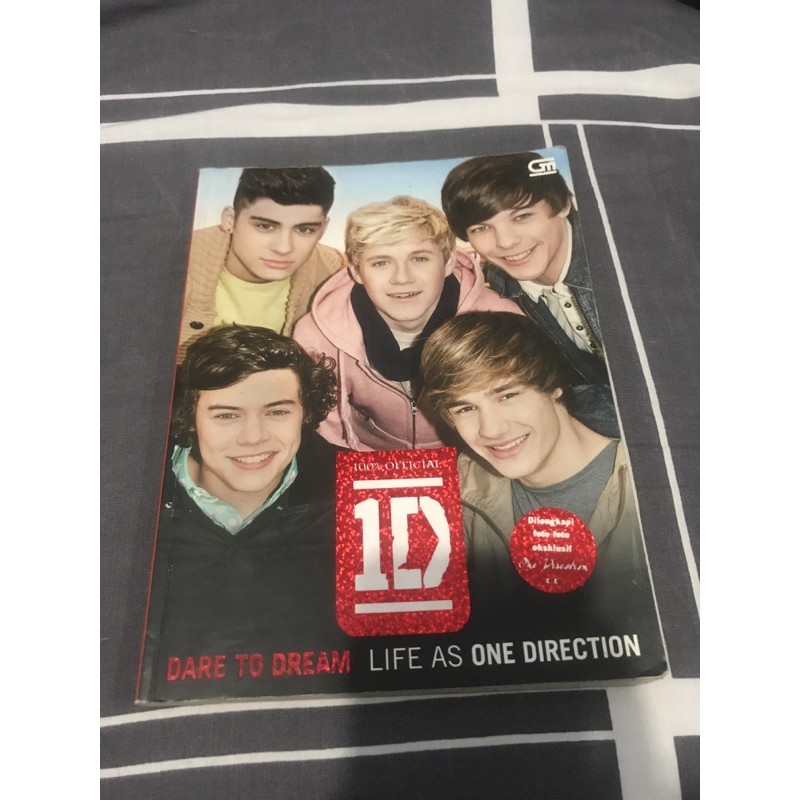 Buku One Direction Dare To Dream Life As One Direction